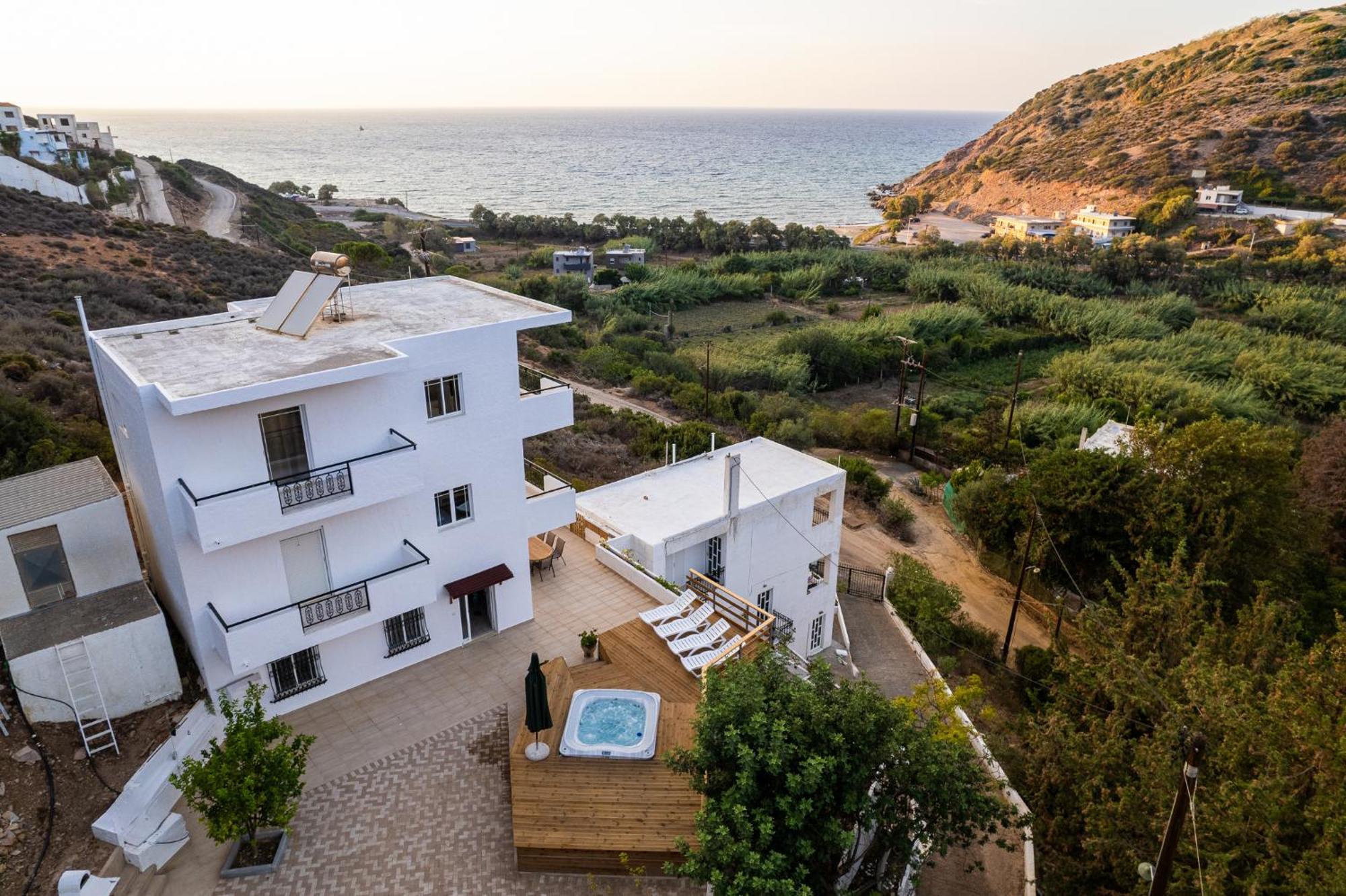 Villa Dirui Fodele Bagian luar foto